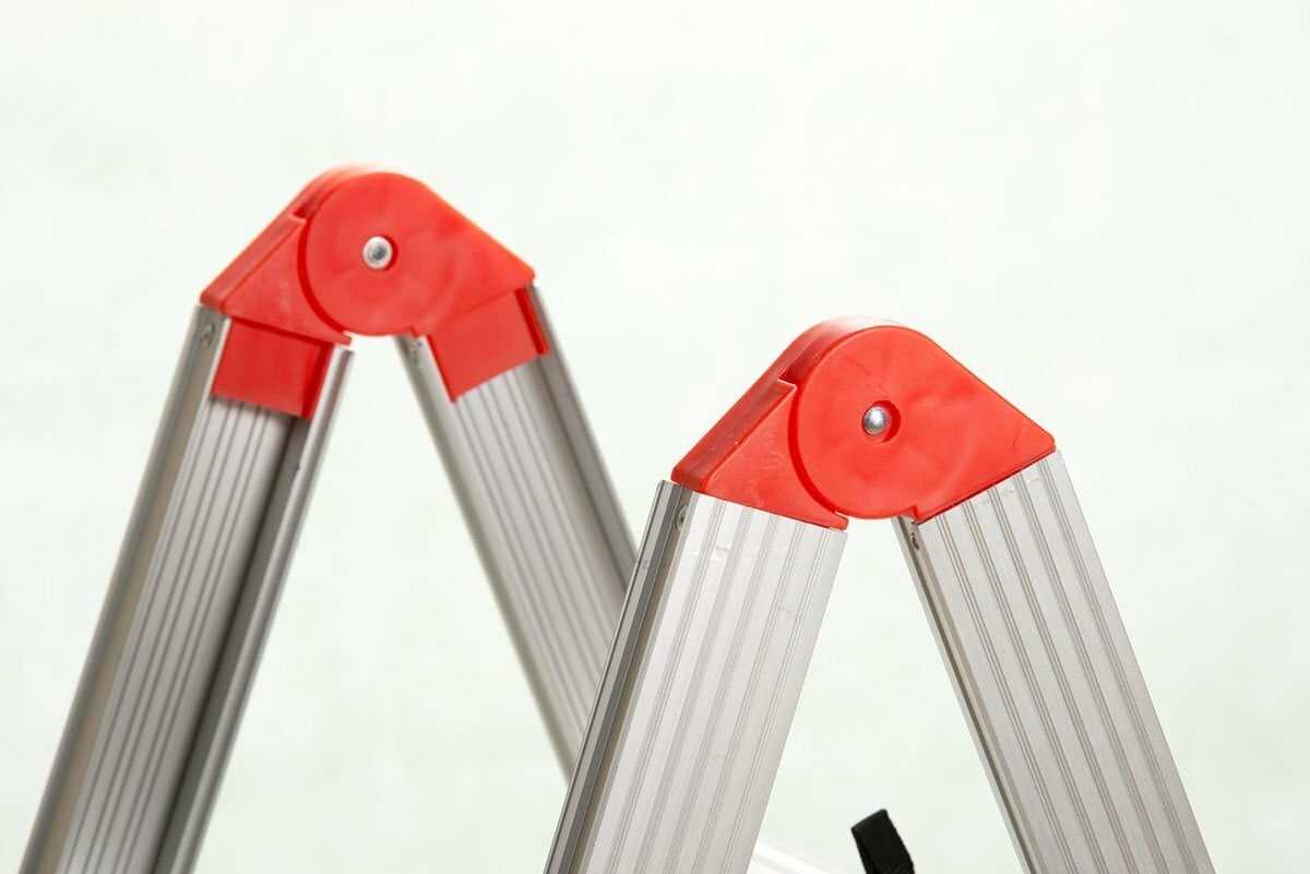 4-step aluminium collapsible box stick ladder with carry bag