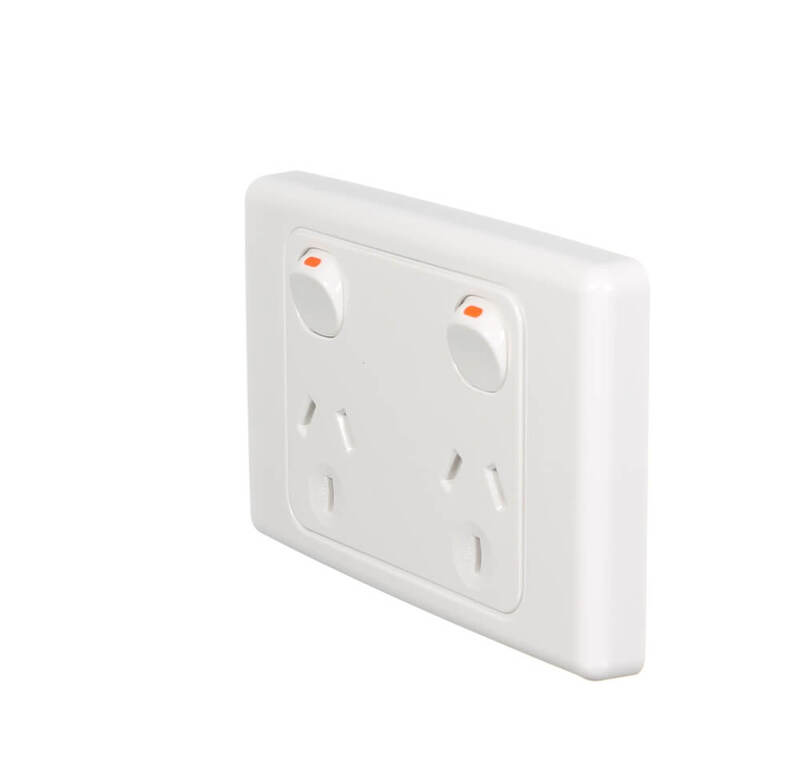 Double Power Point W 2-pole Switch 10a - White