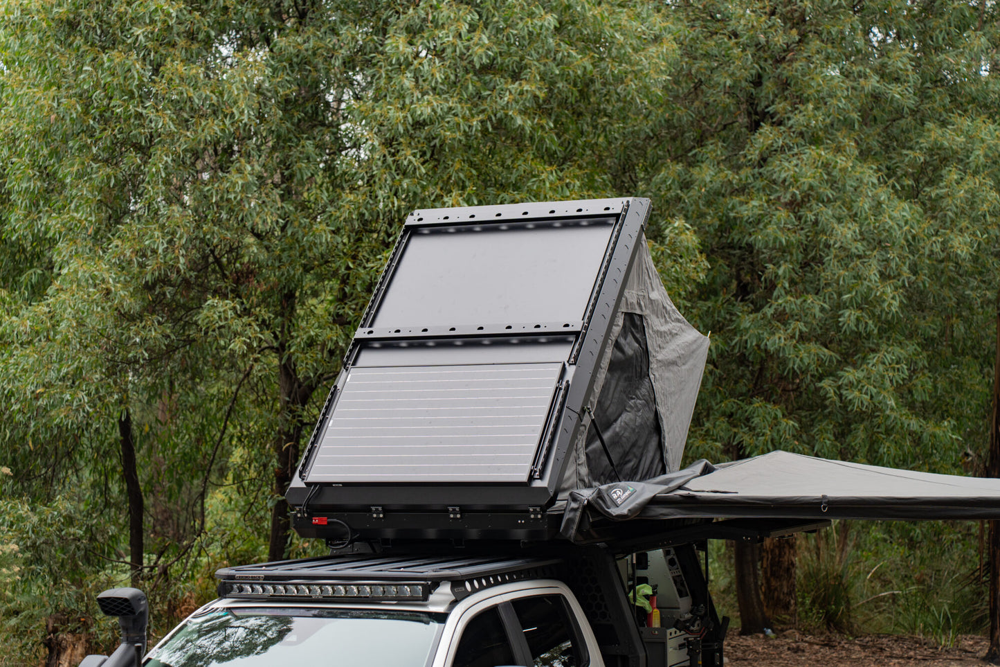 Boss RT1 Overlander Rooftop Tent