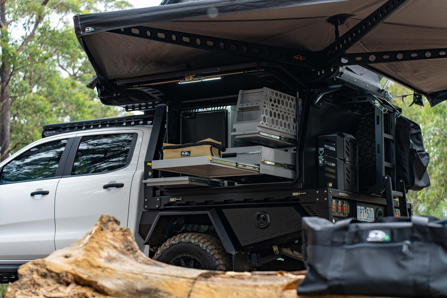 Boss 270 Awning