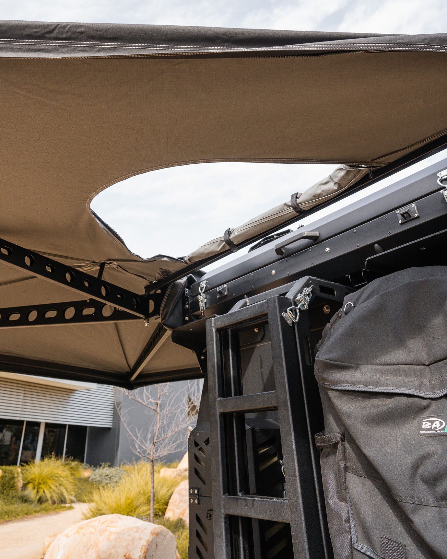 Boss 270 Awning