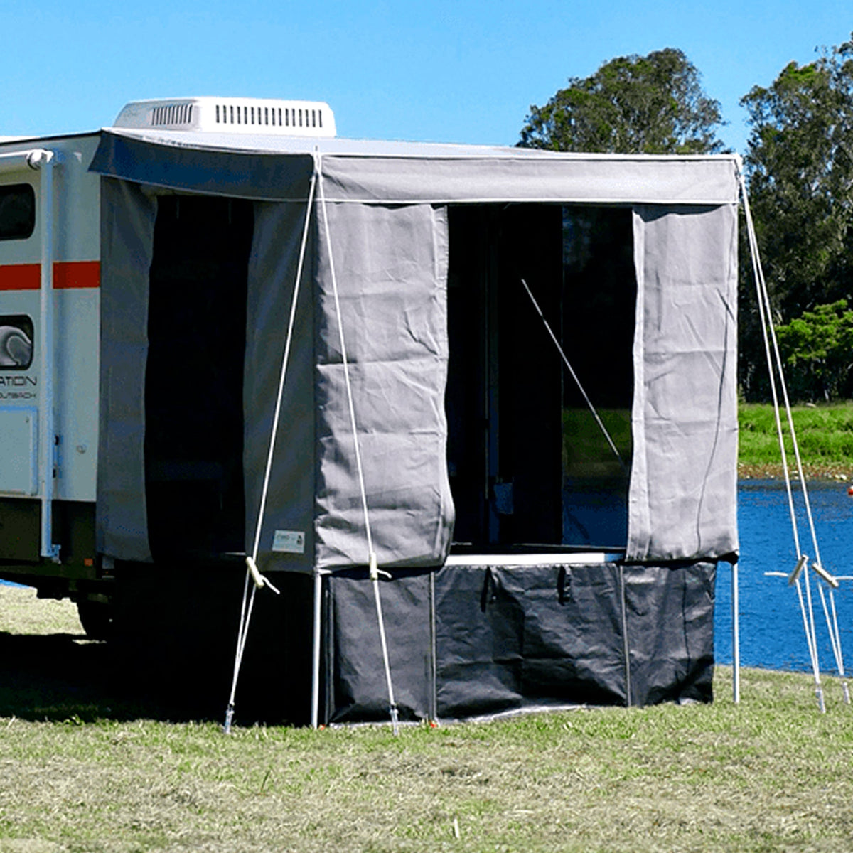 Toy Hauler Annexe