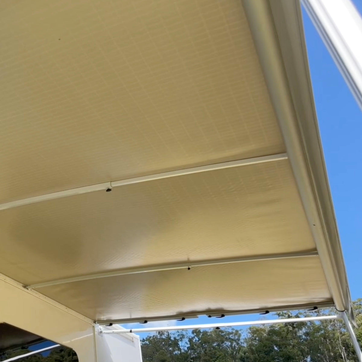Xtend Outdoors Curved Roof Rafter