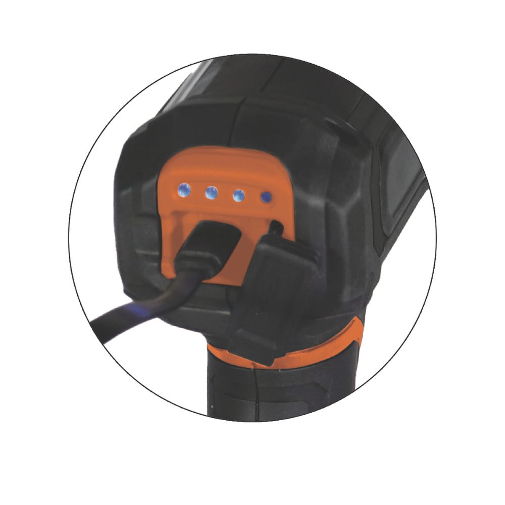 Wildtrak Croc Hunter Rechargeable Spotlight - 1400L