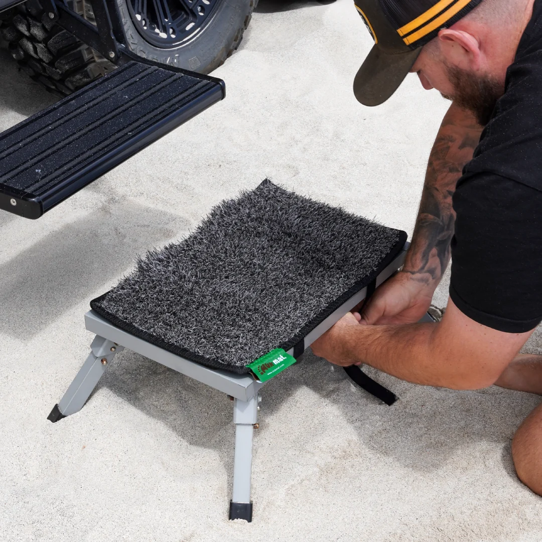 Muk Mat Portable Step - Dark Grey 48 x 30cm
