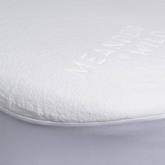 Wanderer Bamboo Waterproof Mattress Protector