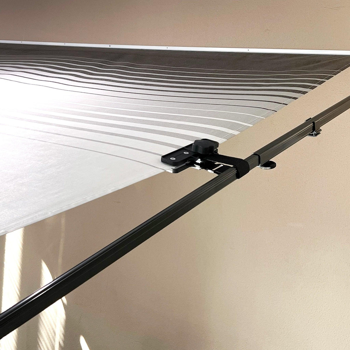 Awning De-flappers - Max