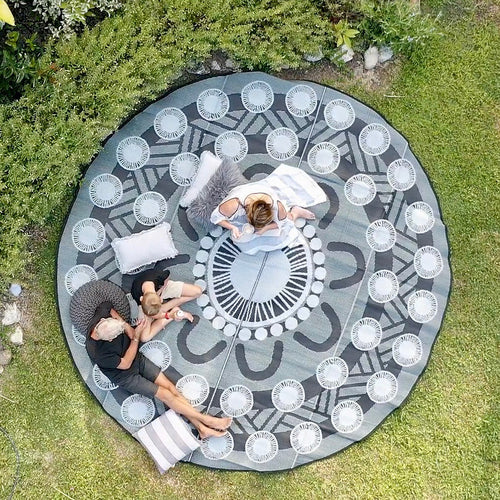 Celebration Mat 3.6m - Black/White