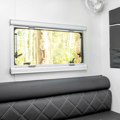 AT Square Window & Blind
