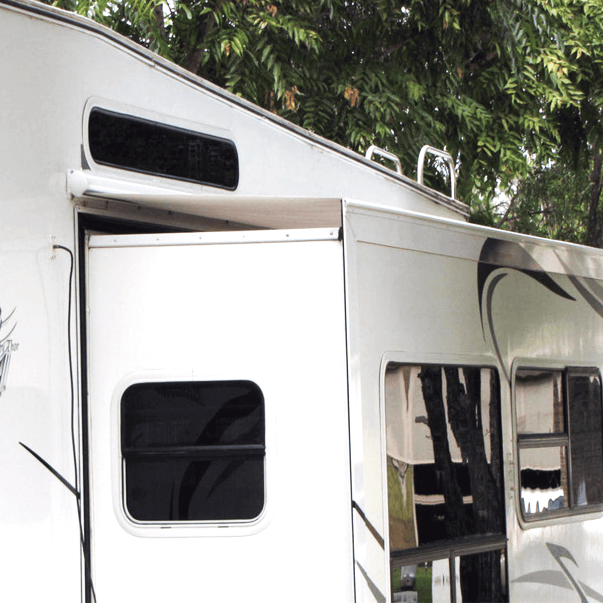 Slide-out Awning - White