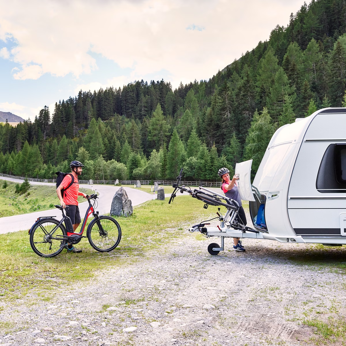 Thule Caravan Superb Bike Carrier - Standard