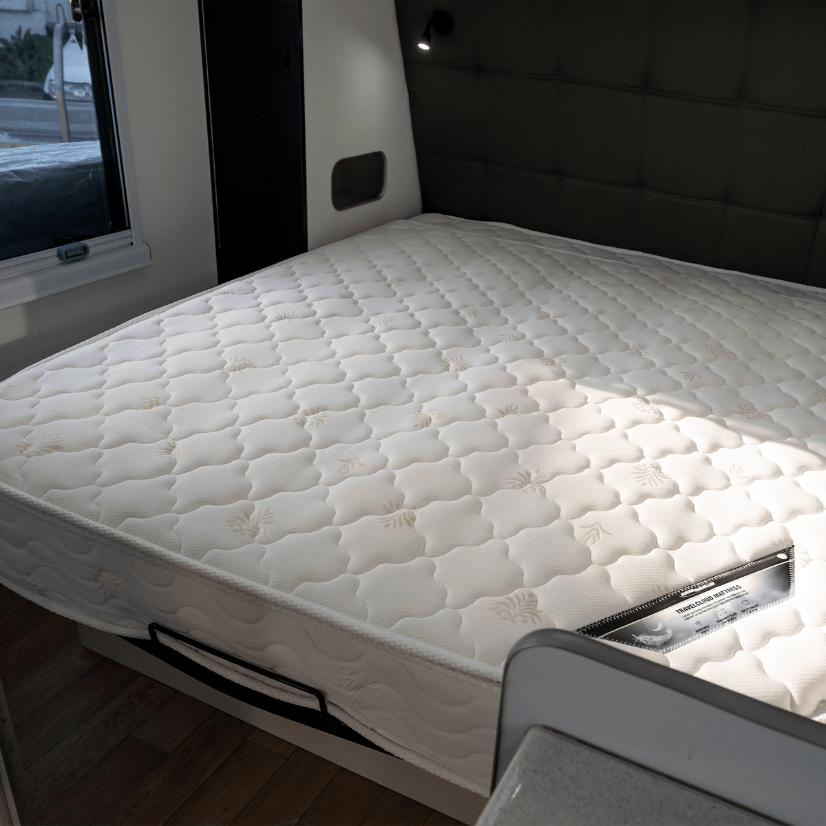 TravelCloud RV Queen Bed Base
