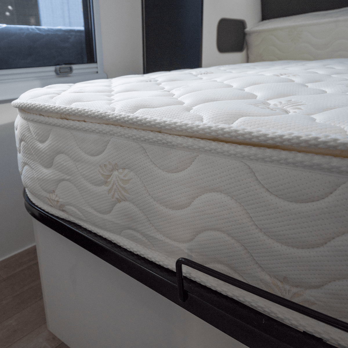 TravelCloud RV Queen Mattress - Pillow Top