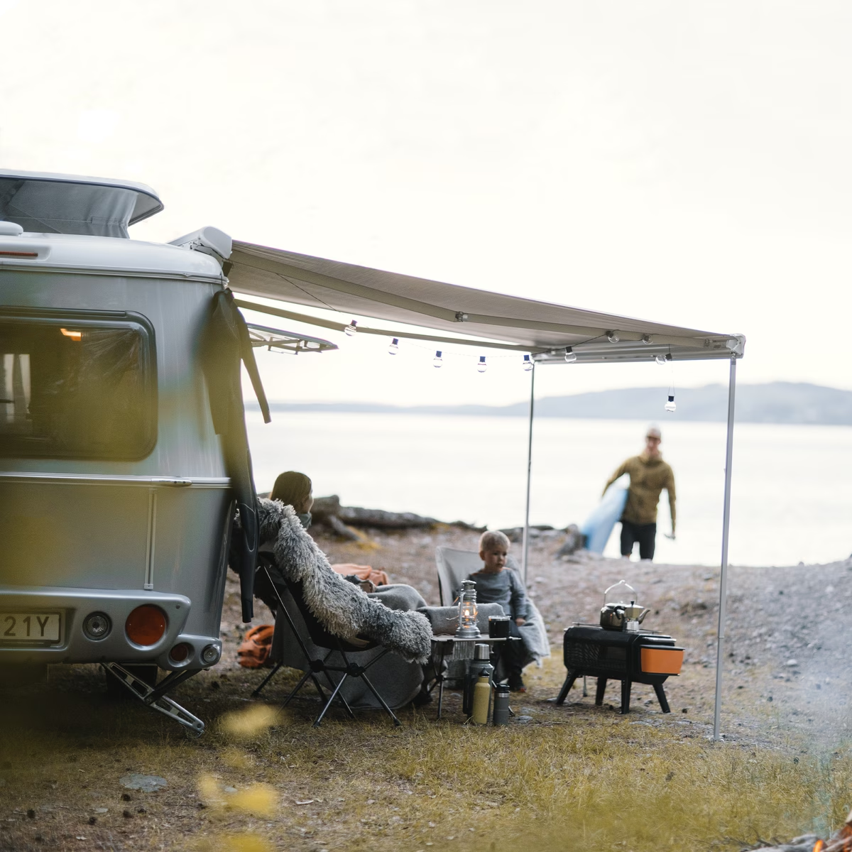 Thule 6300 Electric Awning