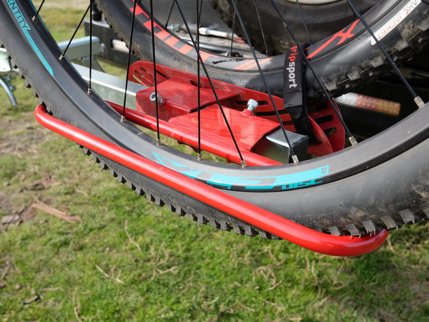 Grip Sport Caravan Bike Rack (2-Bike) {Tilting} [With Universal Cross Member - UCM]