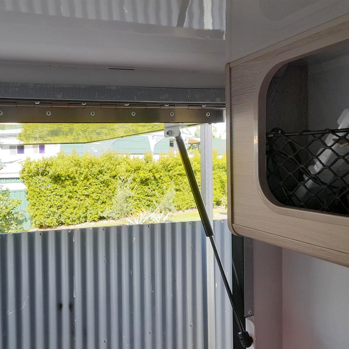 J-Pod Privacy Screen - For Models 2022 to Current