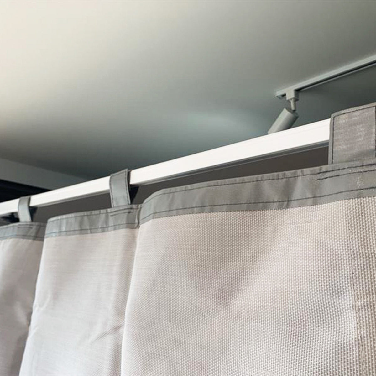 Reversible End Shade Wall - Pop-Top Caravan